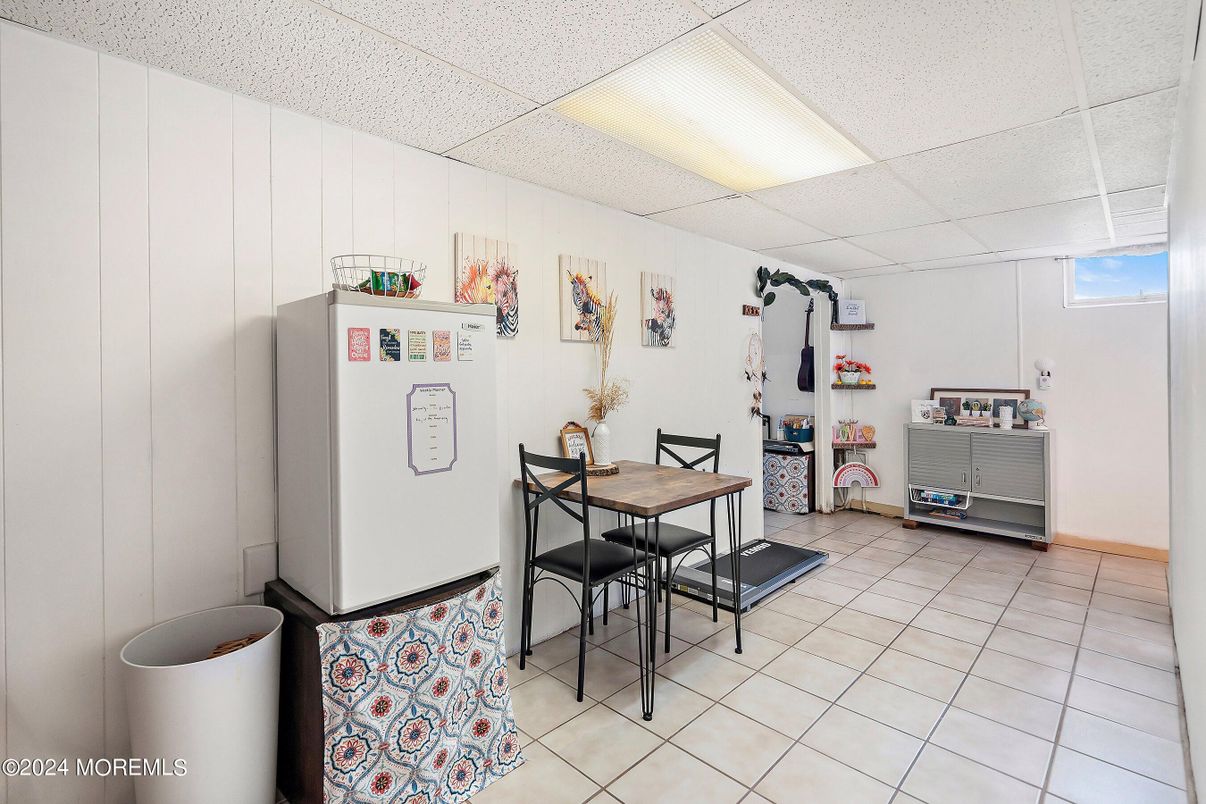 Dining room, Interior