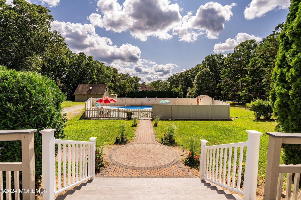Backyard, Exterior, Pool