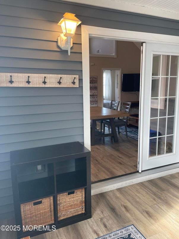 Dining room, Interior, Wood Texture Flooring