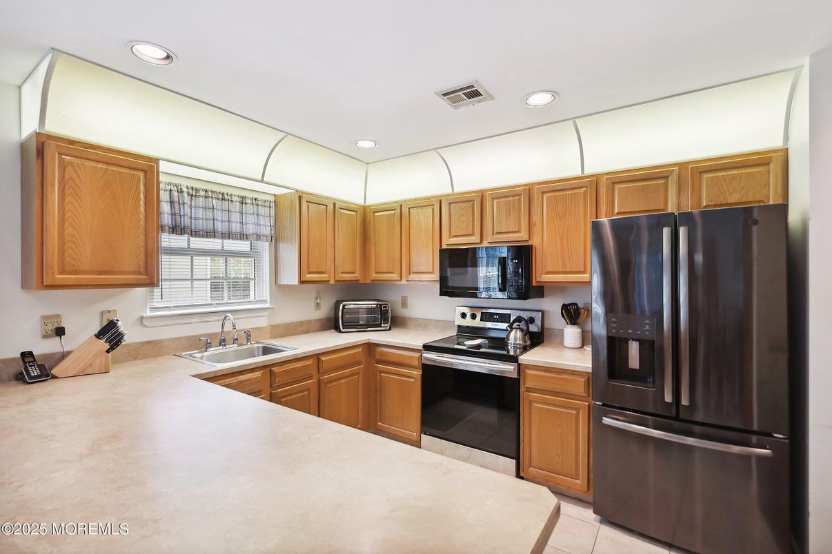 Interior, Kitchen, Recessed Lighting