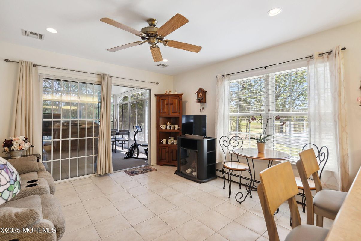 Interior, Recessed Lighting