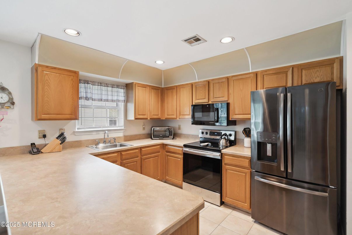 Interior, Kitchen, Recessed Lighting