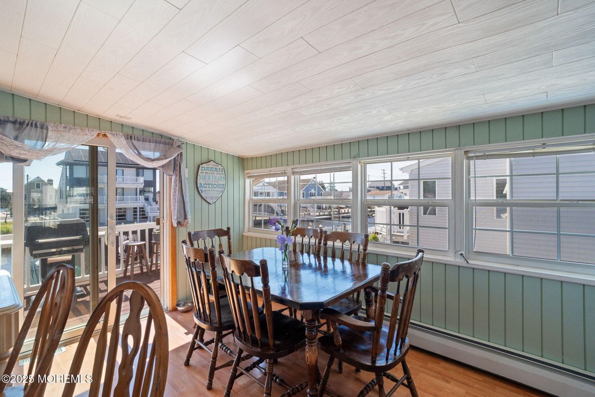 Dining room, Interior, Wood Texture Flooring