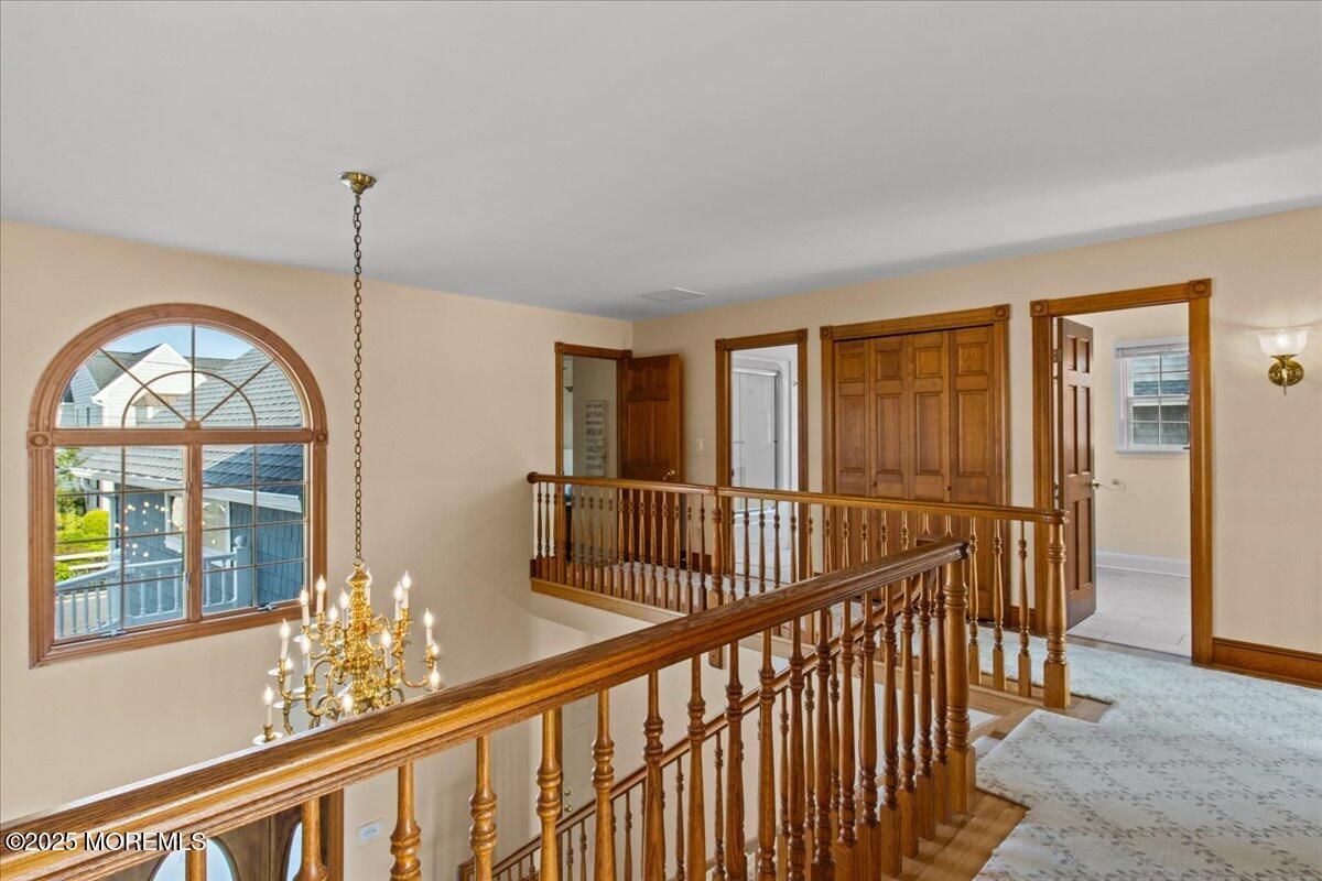 Chandelier, Interior