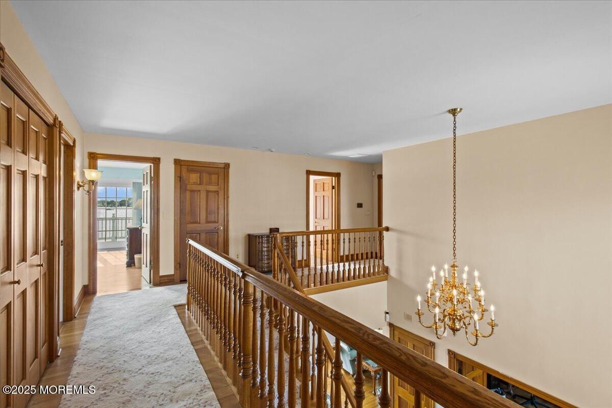 Chandelier, Interior