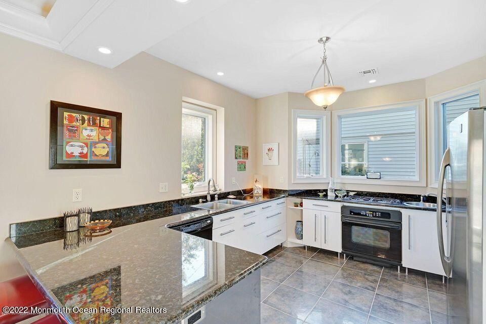 Interior, Kitchen, Pendant Lights, Recessed Lighting, Stainless Steel Appliances