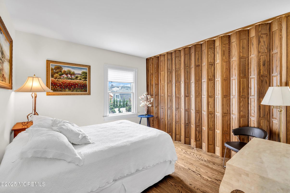 Bedroom, Interior, Wood Texture Flooring, Wooden Walls