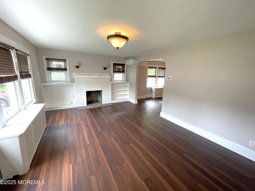 Empty room, Fireplace, Interior, Wood Texture Flooring