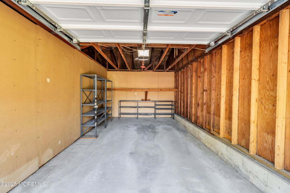 Garage, Interior, Wooden Walls