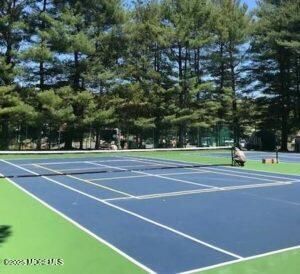 Exterior, Tennis Courts