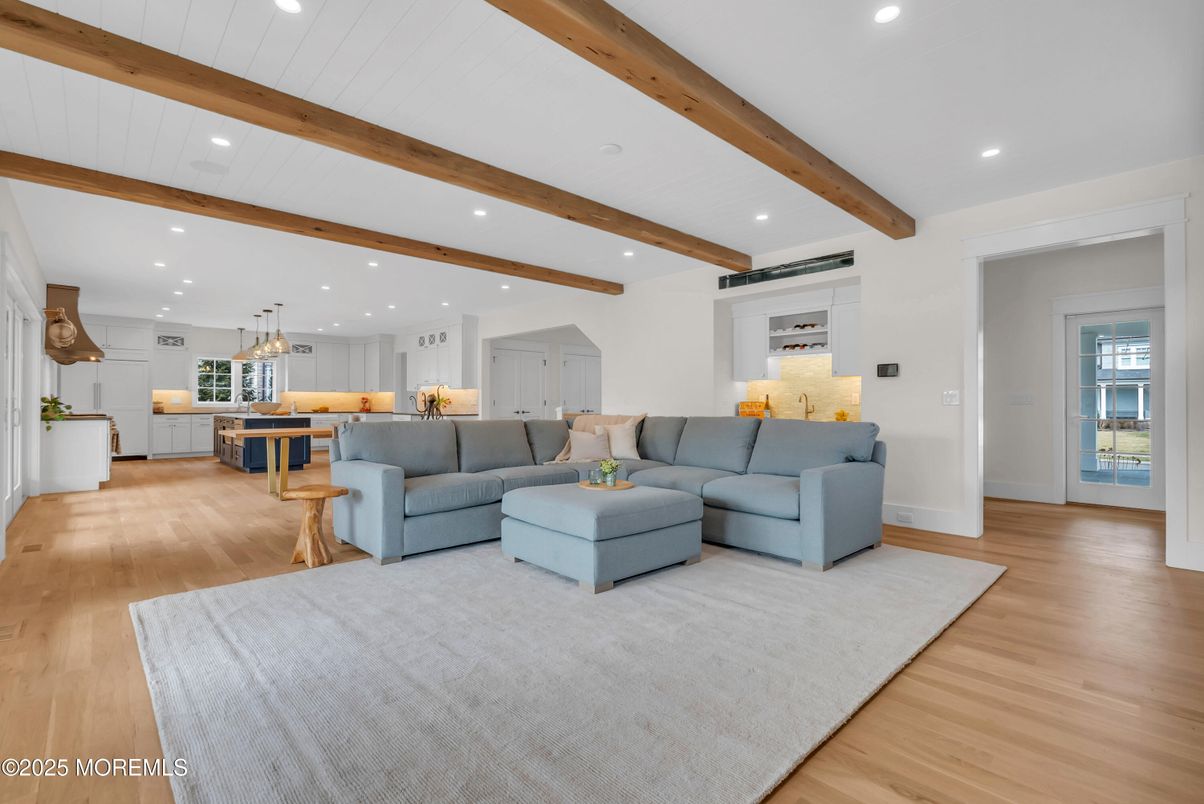 Interior, Kitchen, Living room, Pendant Lights, Recessed Lighting, Wooden Beams, Wood Texture Flooring