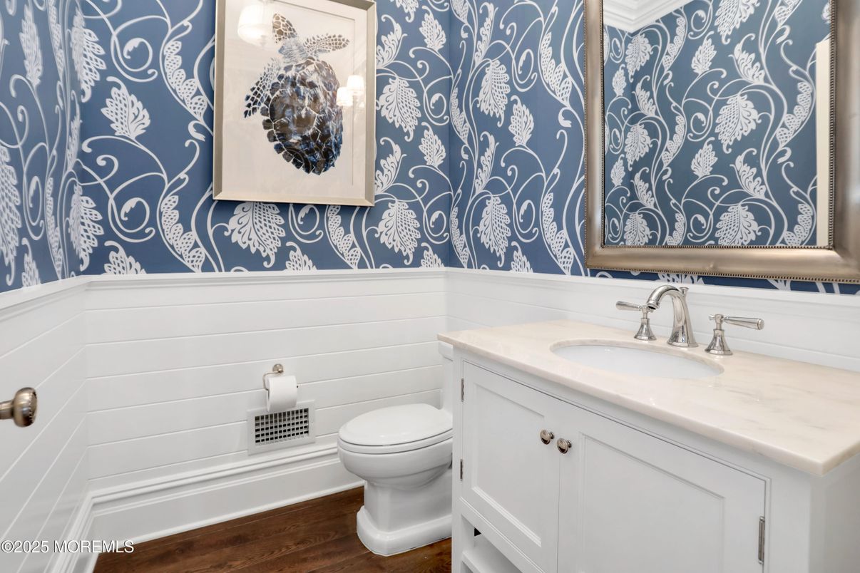 Bathroom, Interior, Wood Texture Flooring
