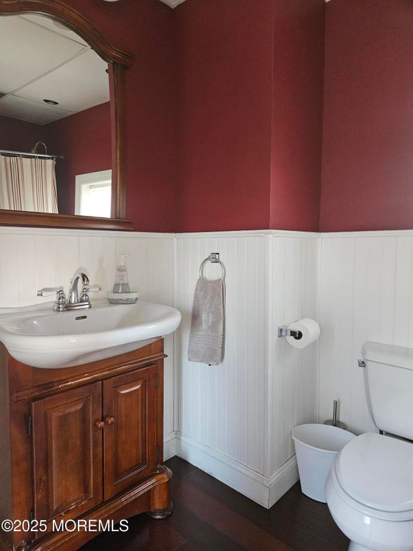 Bathroom, Interior, Wood Texture Flooring