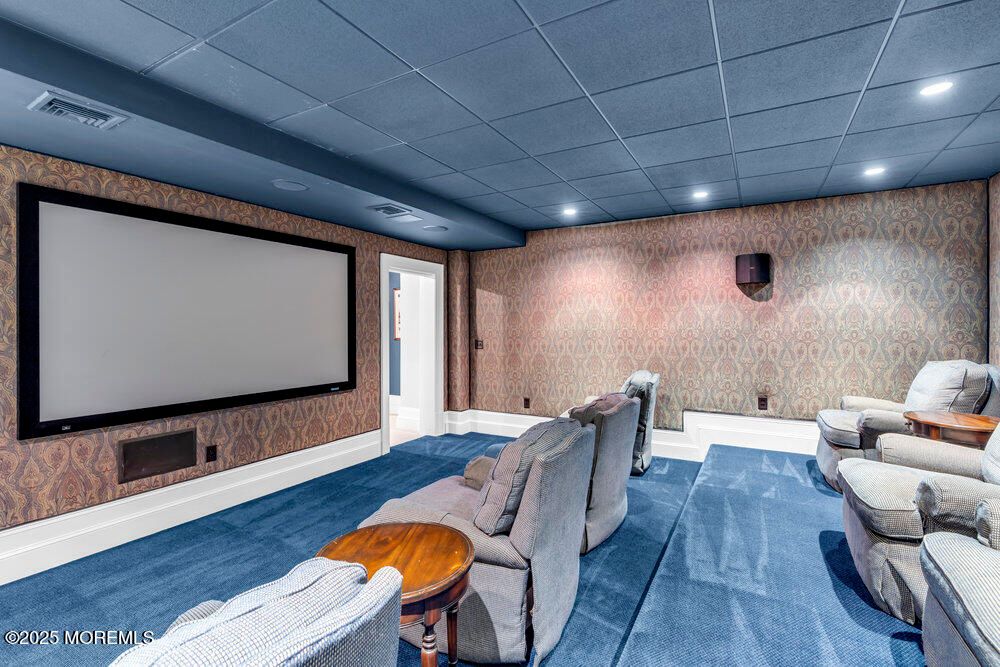 Interior, Projection Screen, Recessed Lighting, Theatre Room