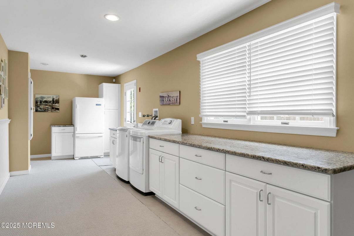Interior, Recessed Lighting, Washer