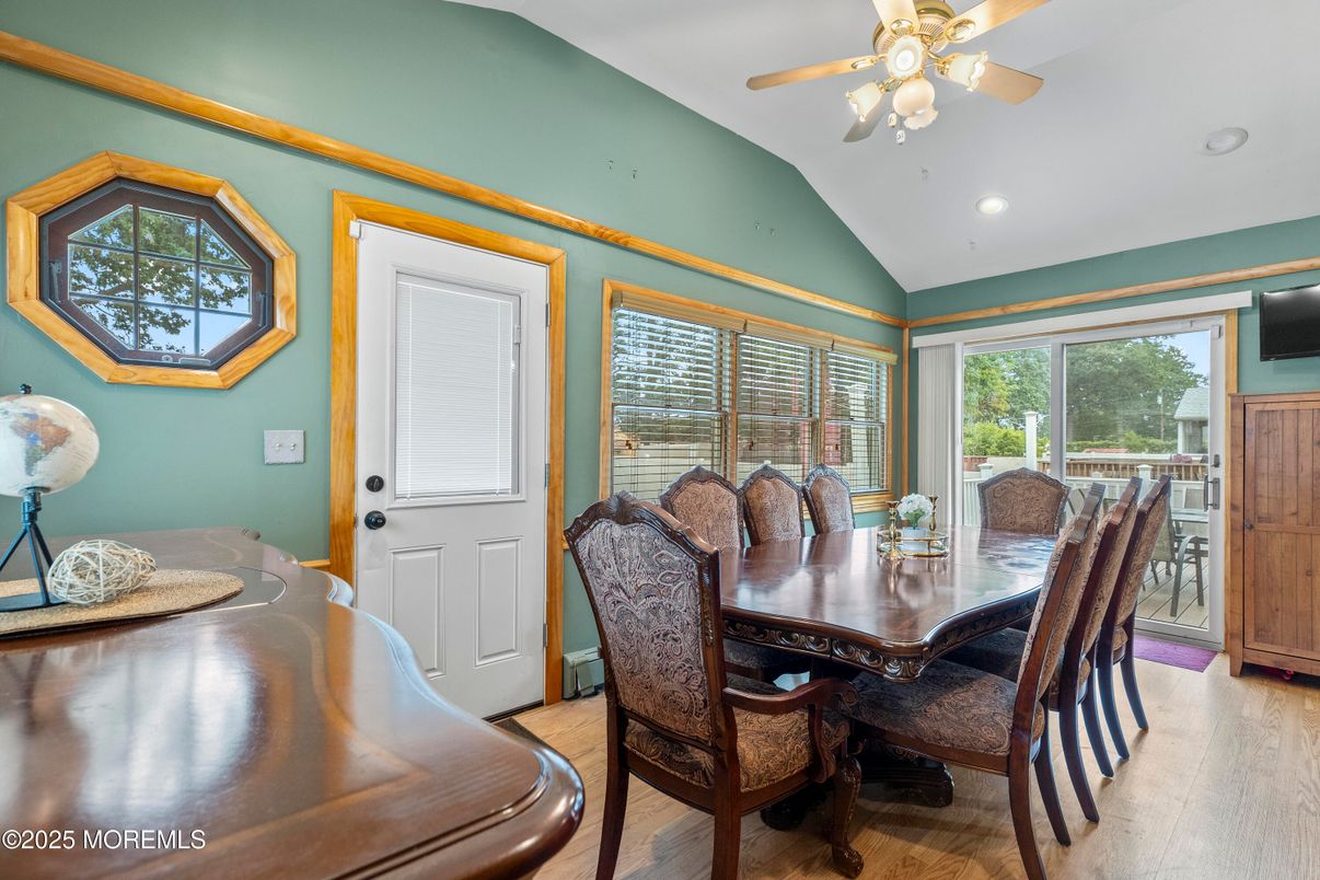 Dining room, Interior, Recessed Lighting, Wood Texture Flooring