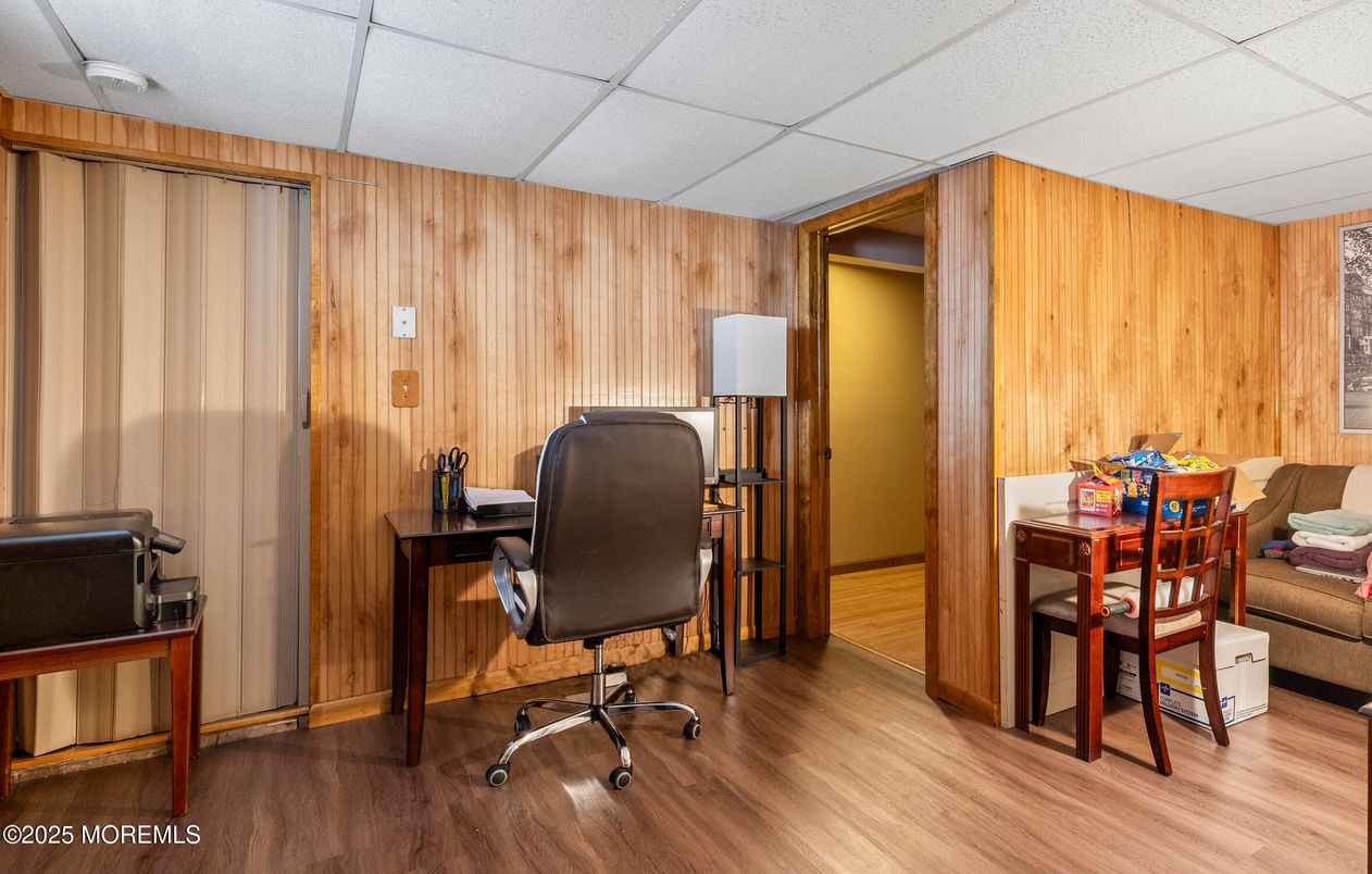 Home Office, Interior, Wood Texture Flooring, Wooden Walls