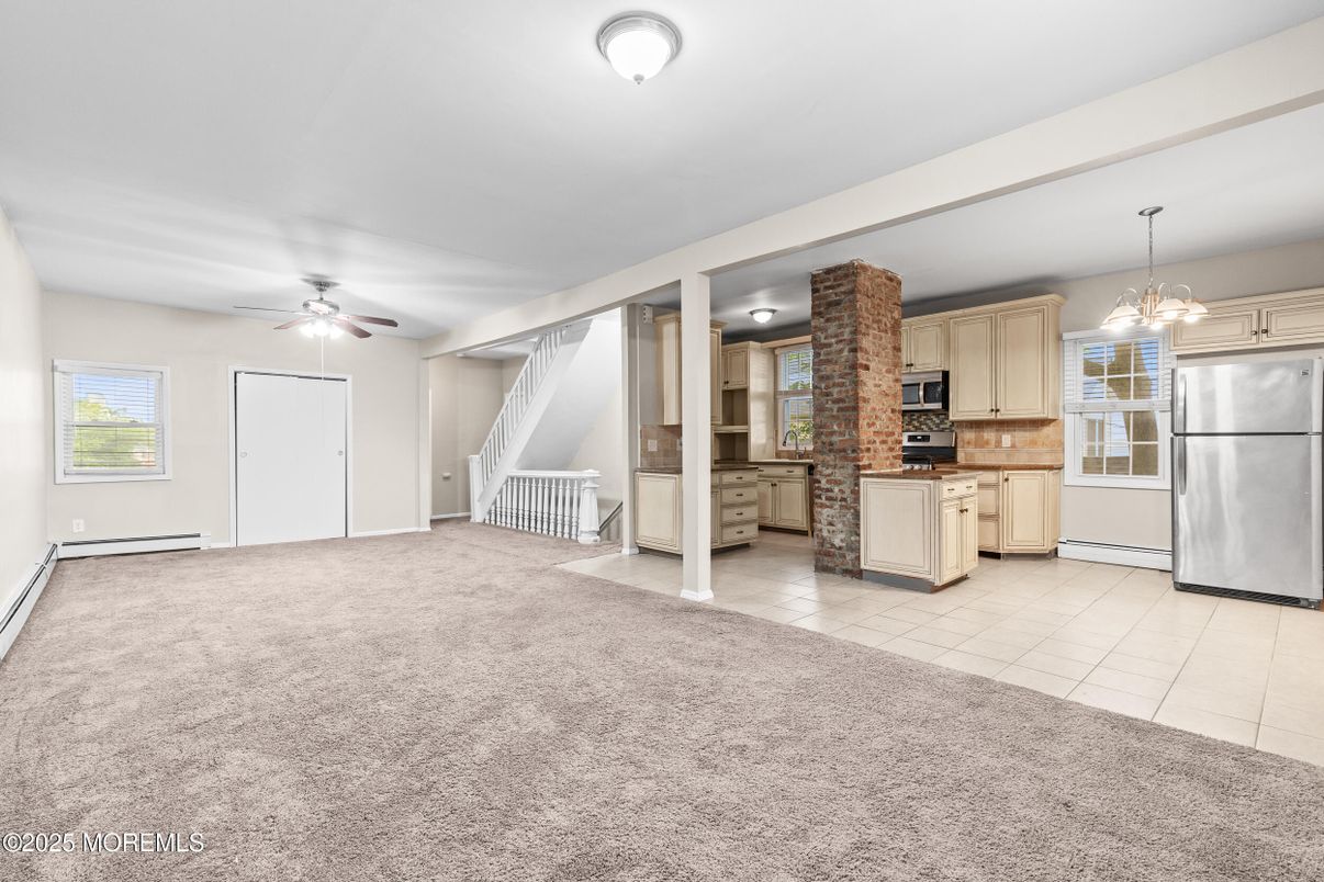 Chandelier, Interior, Kitchen, Pendant Lights