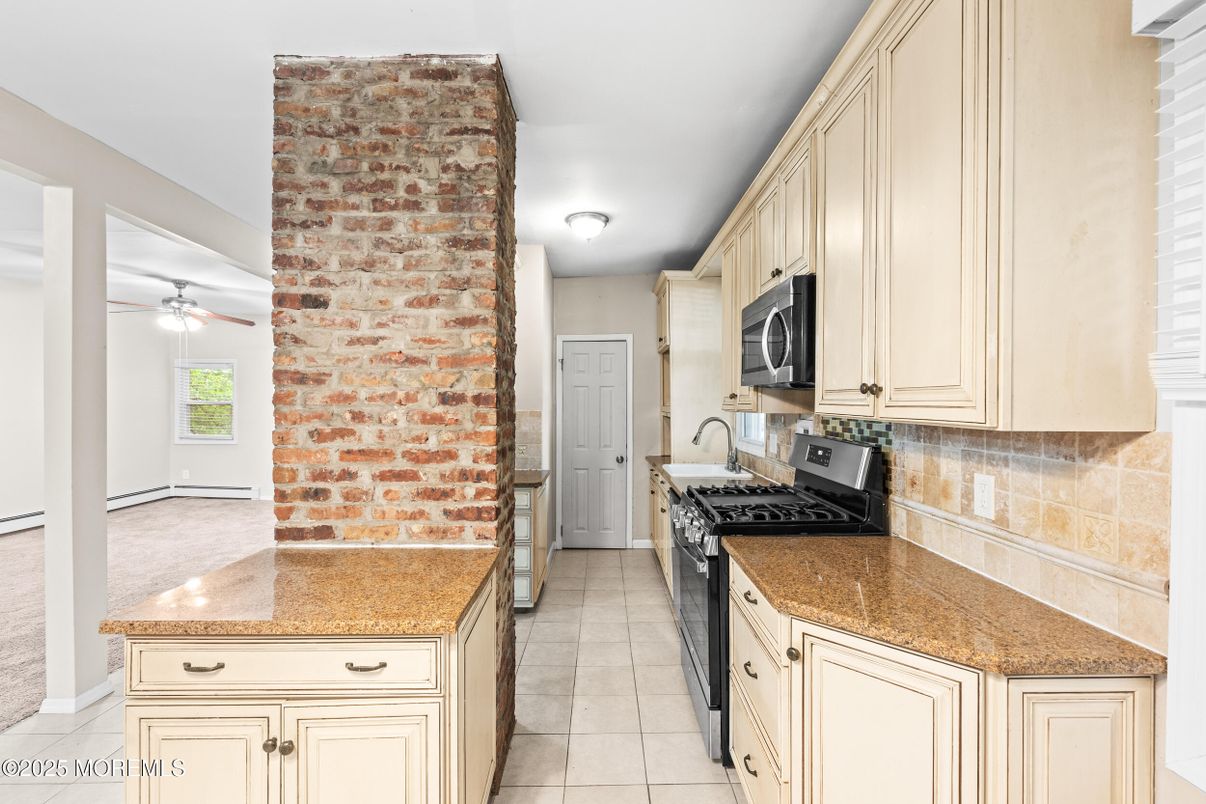 Interior, Kitchen, Stone Walls