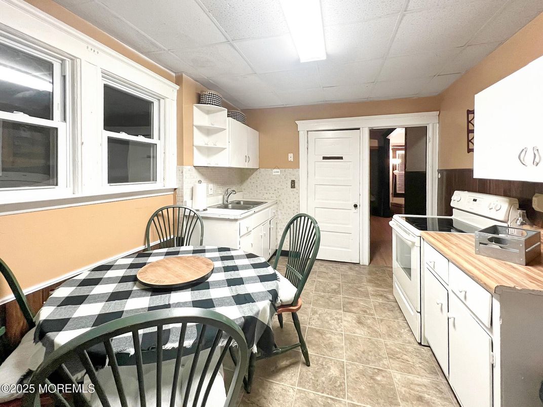 Dining room, Interior, Kitchen