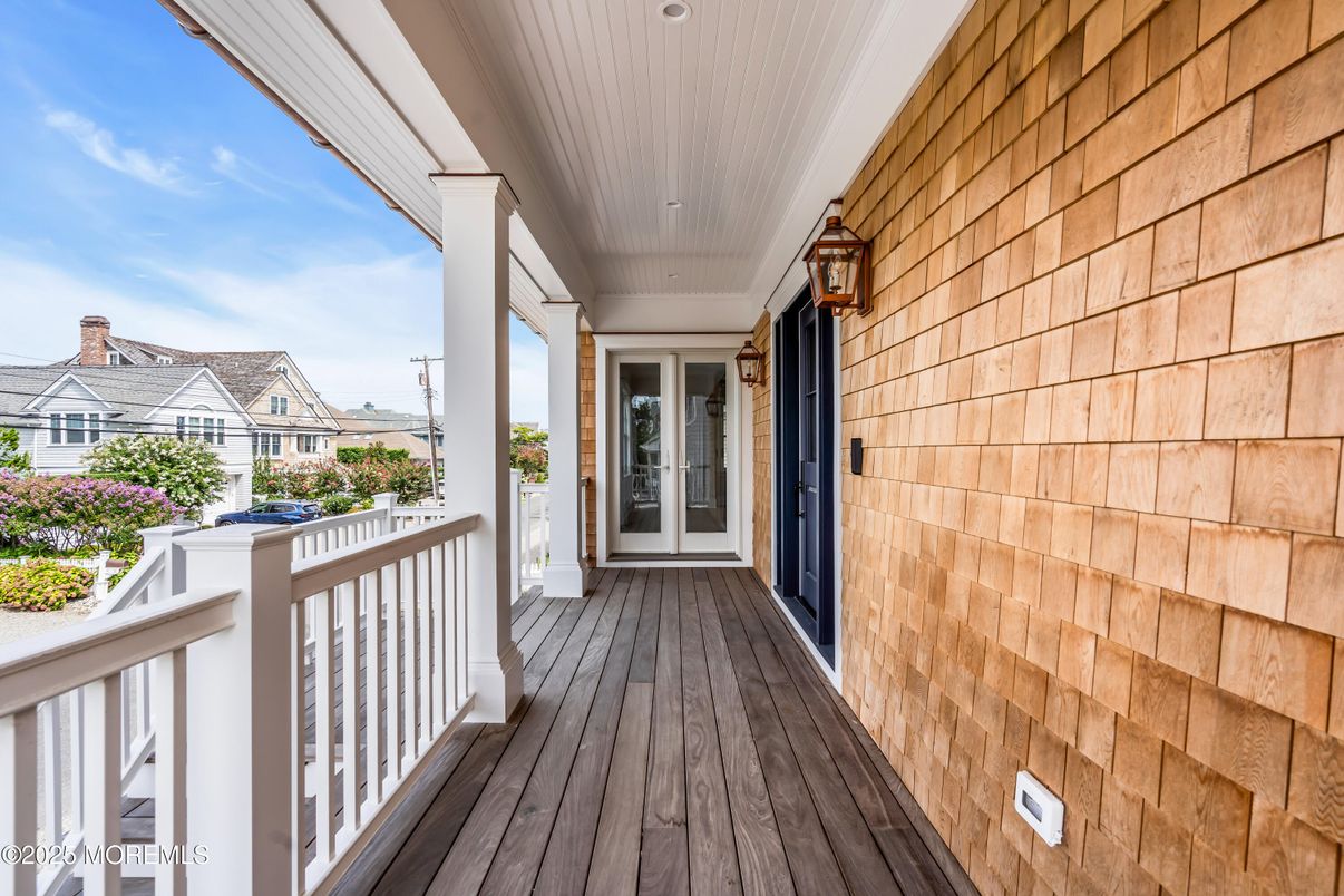 Exterior, Wood Texture Flooring