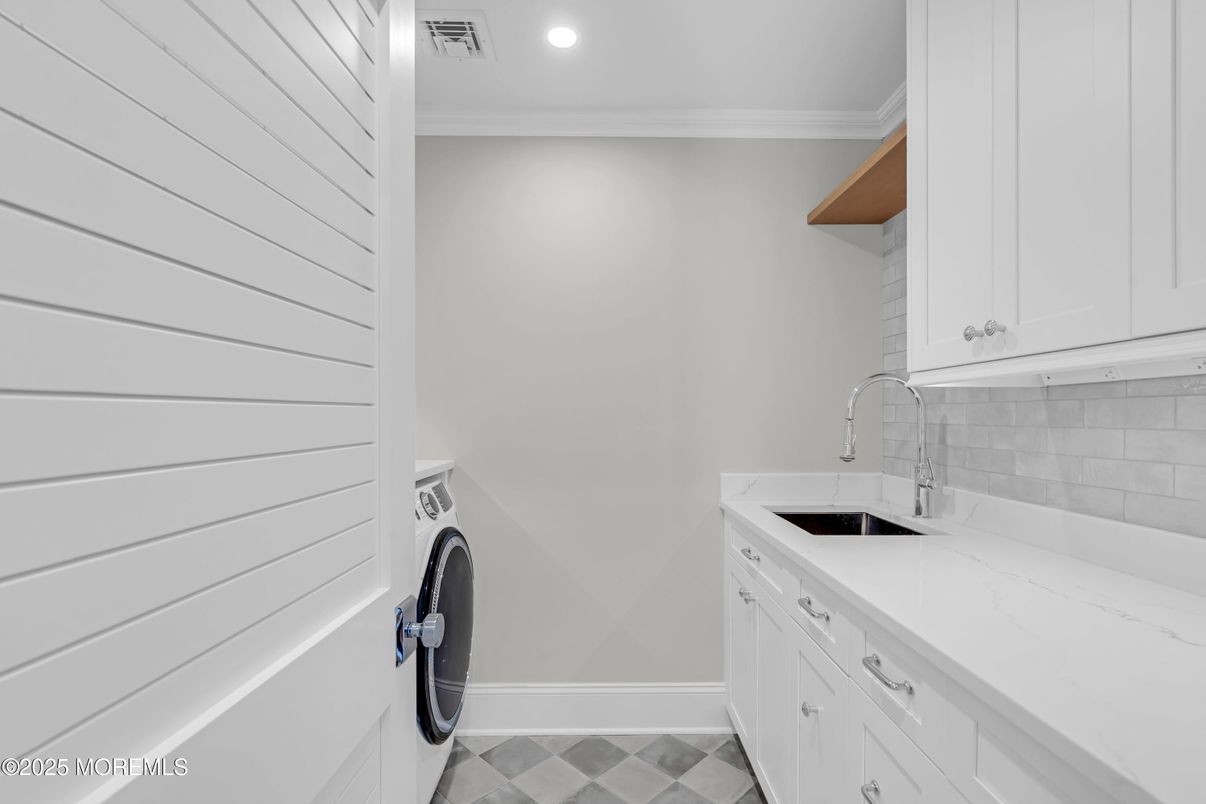 Interior, Recessed Lighting, Washer