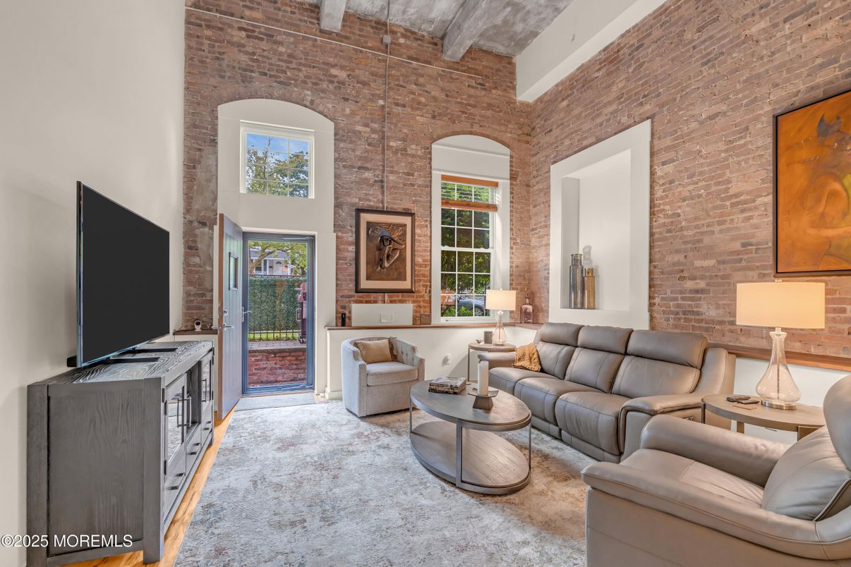 Interior, Living room, Pendant Lights, Stone Walls