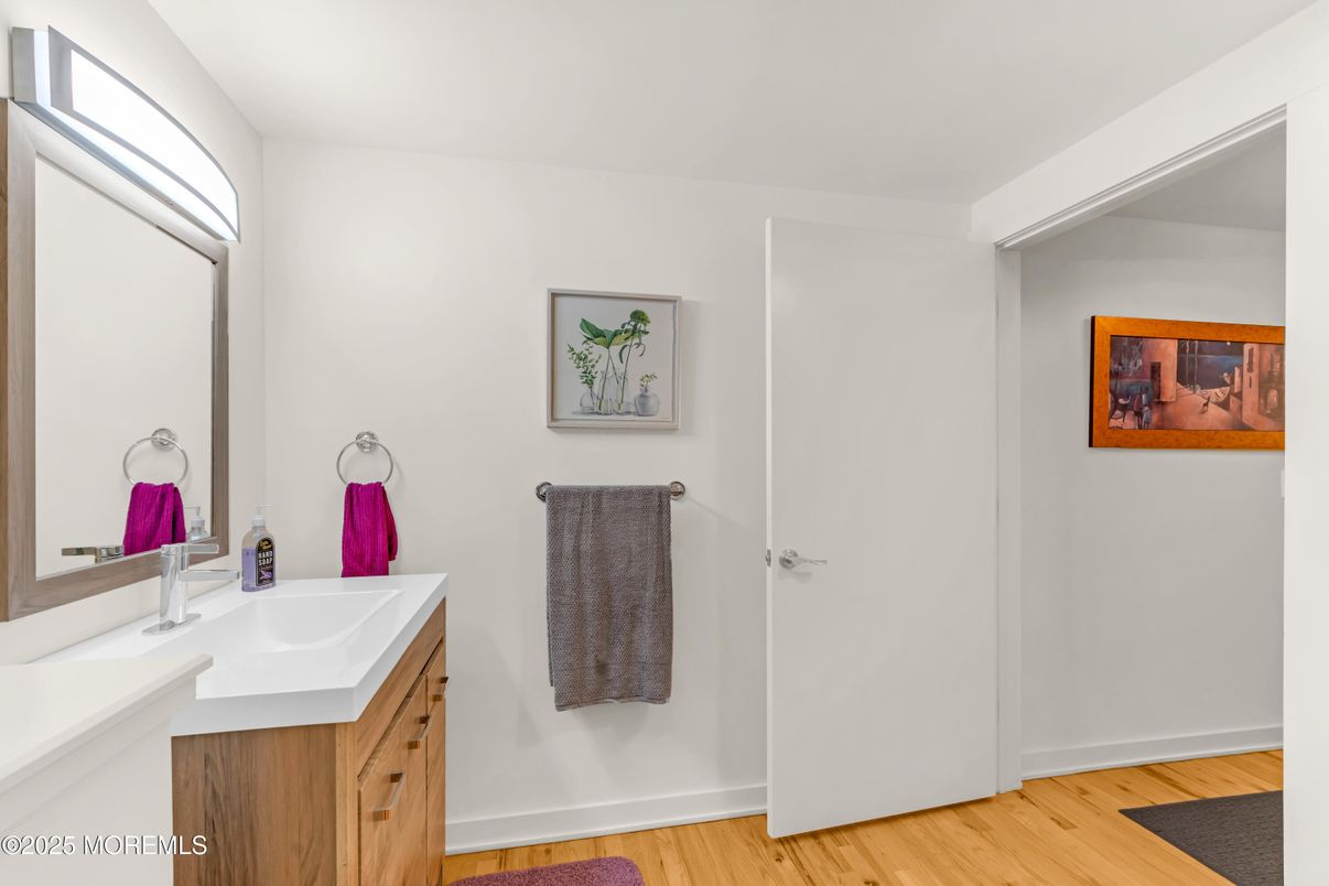 Bathroom, Interior, Wood Texture Flooring
