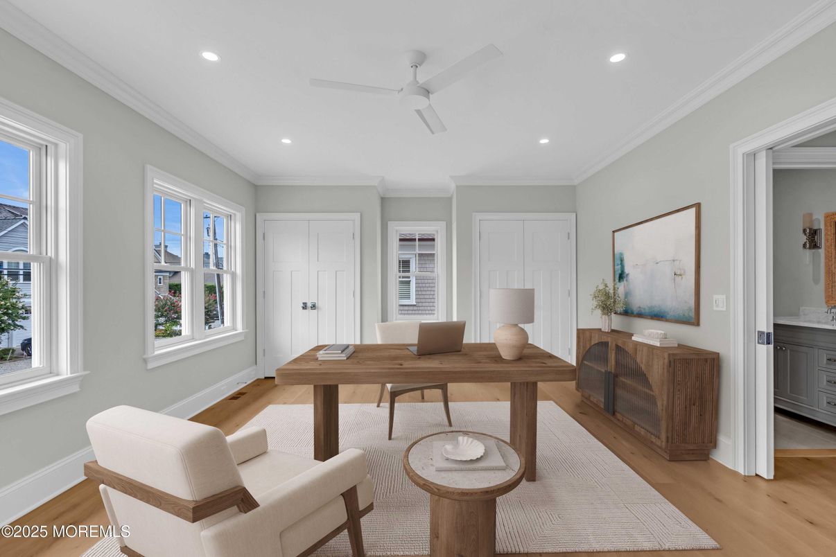 Home Office, Interior, Recessed Lighting, Wood Texture Flooring