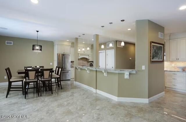 Dining room, Interior, Kitchen, Pendant Lights, Recessed Lighting, Stainless Steel Appliances