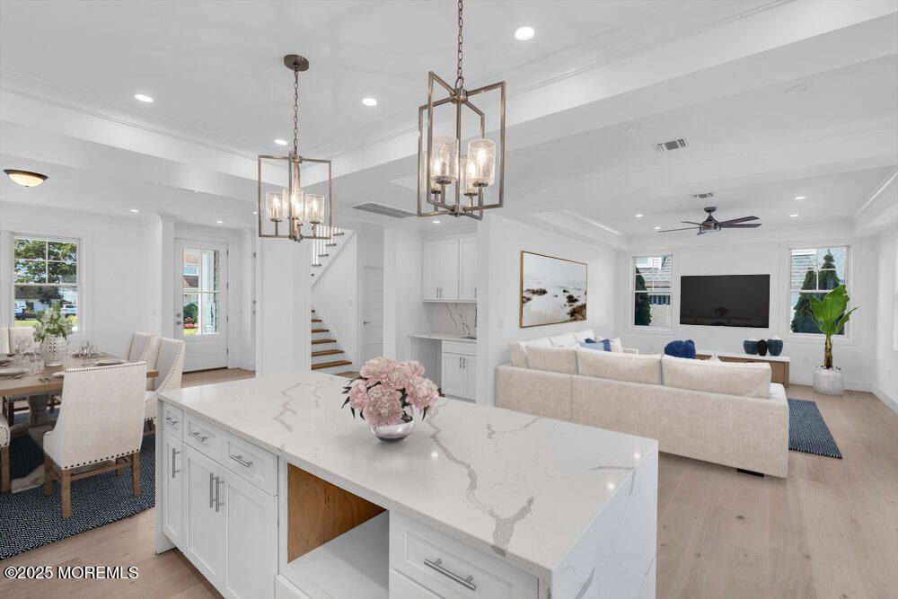 Dining room, Interior, Kitchen, Living room, Pendant Lights, Recessed Lighting, Wood Texture Flooring
