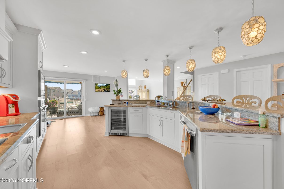 Interior, Kitchen, Pendant Lights, Recessed Lighting, Wood Texture Flooring