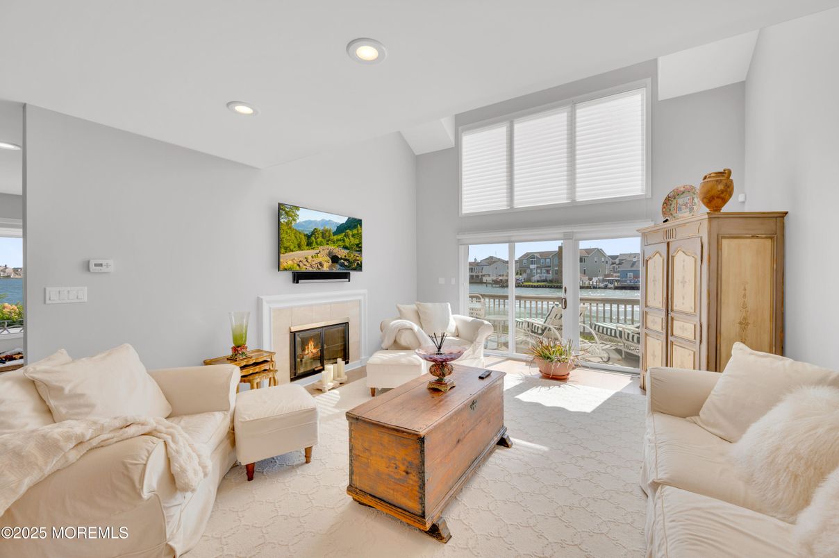 Fireplace, Interior, Living room, Recessed Lighting, Water