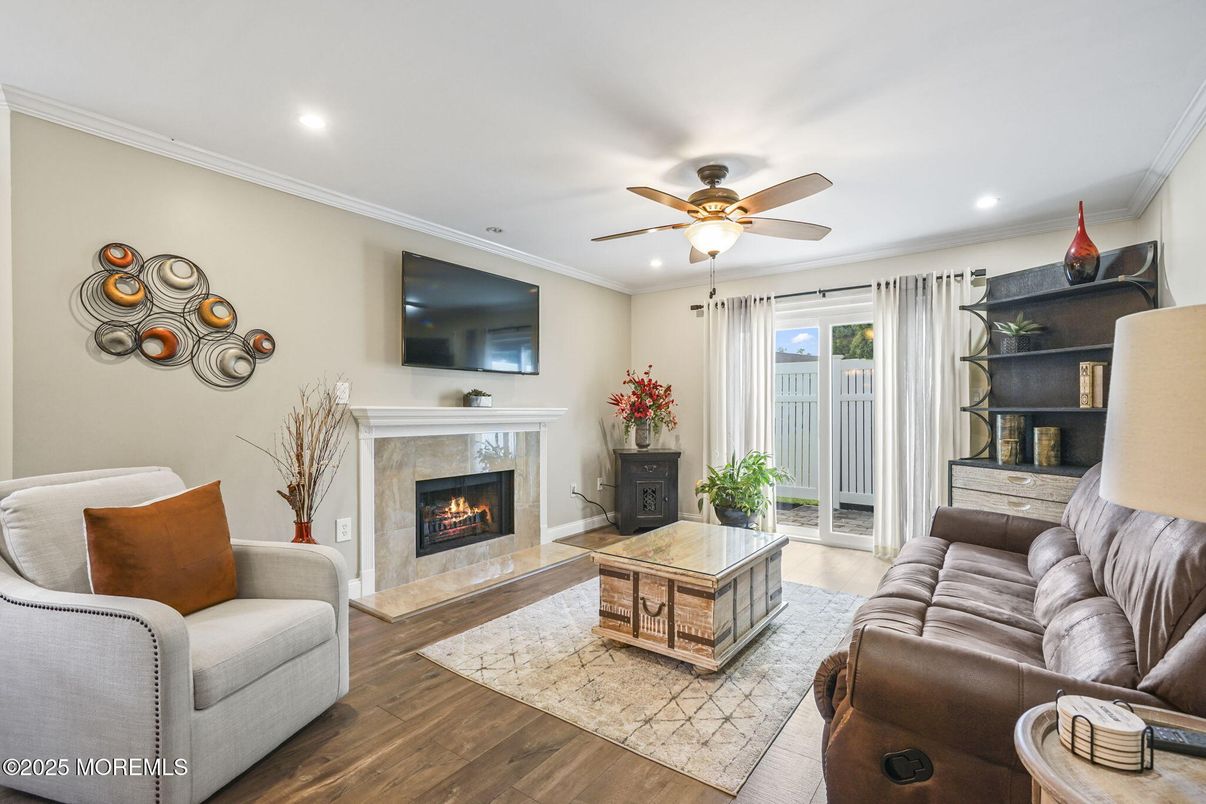 Fireplace, Interior, Living room, Recessed Lighting, Wood Texture Flooring