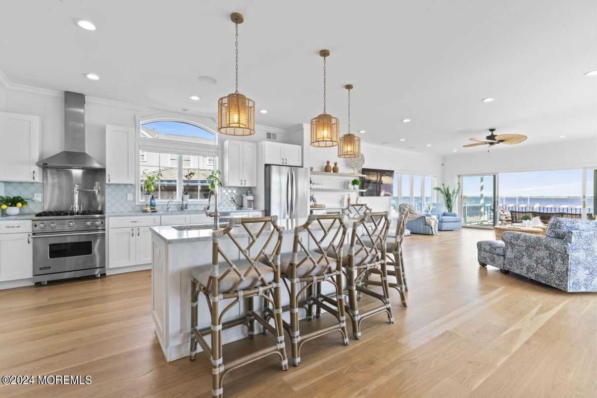 Interior, Kitchen, Living room, Pendant Lights, Recessed Lighting, Stainless Steel Appliances, Wood Texture Flooring