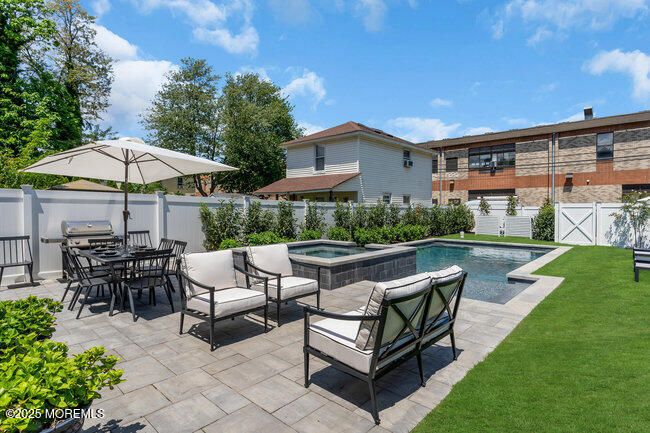 Backyard, Exterior, Pool