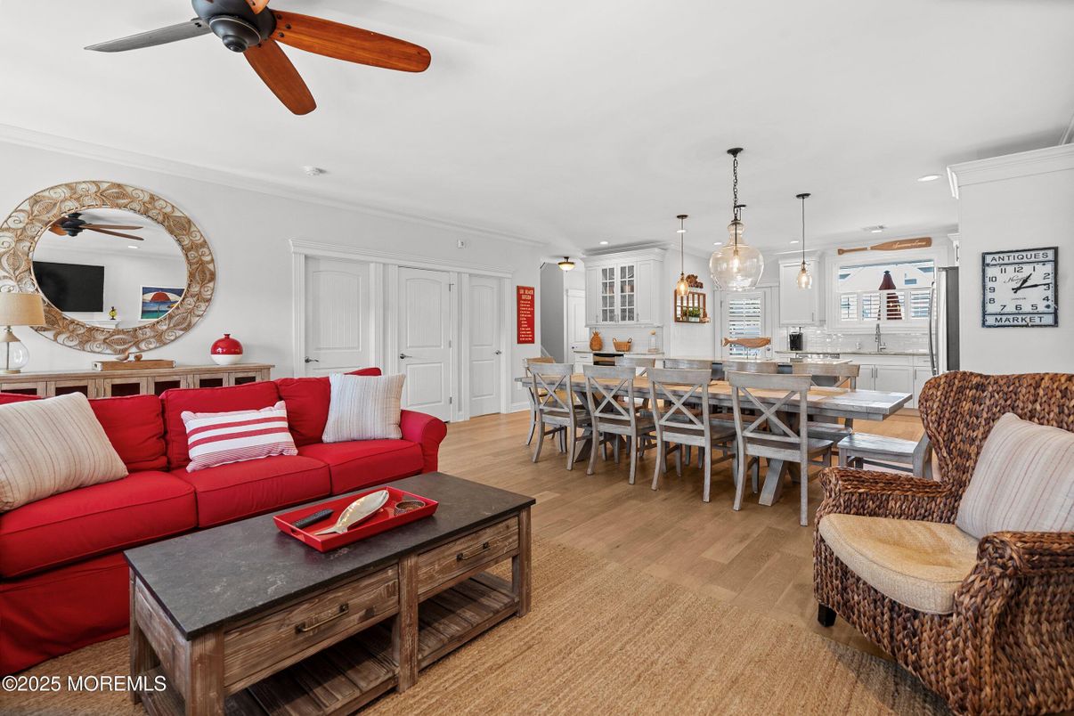 Dining room, Interior, Kitchen, Living room, Pendant Lights, Recessed Lighting, Wood Texture Flooring