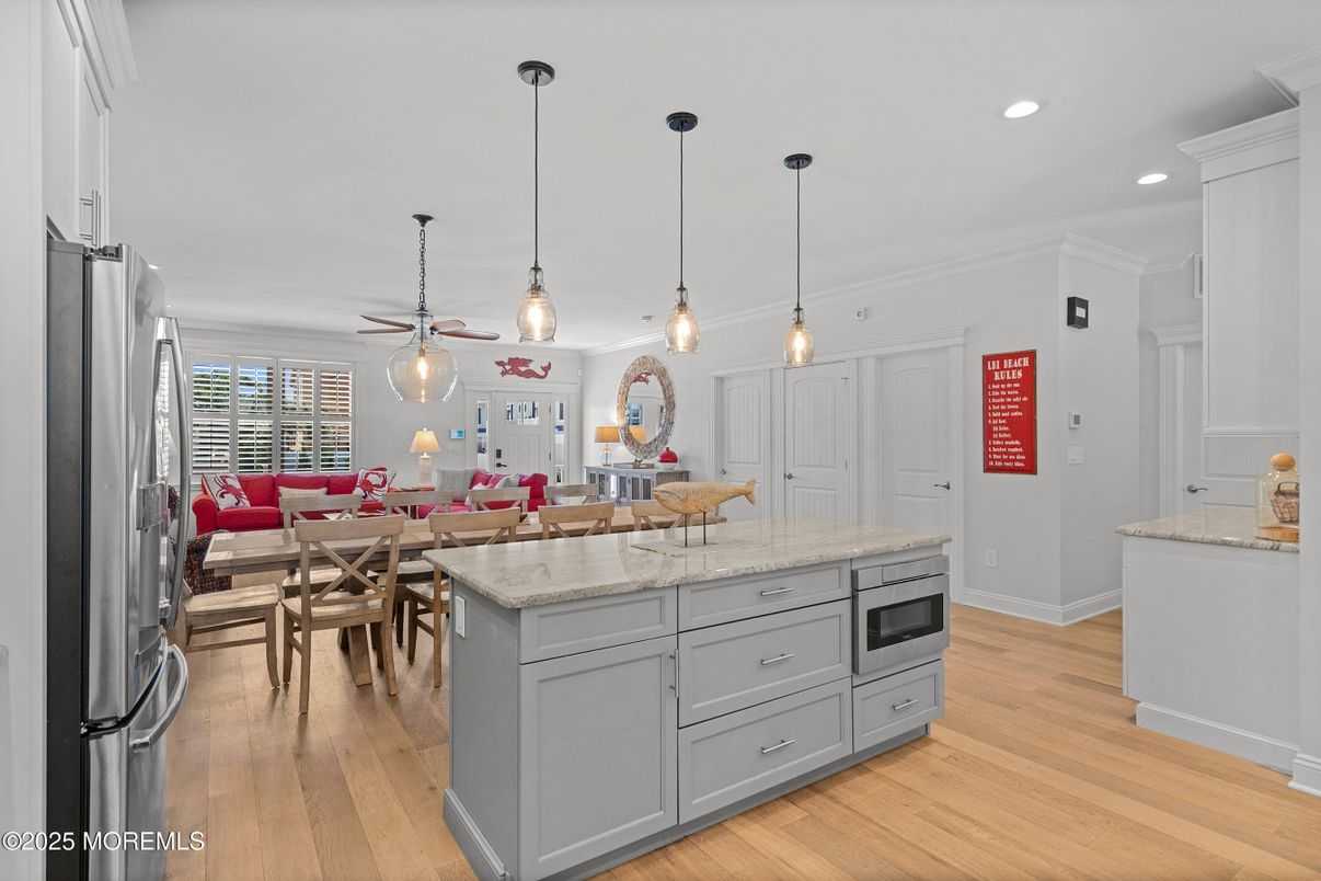 Dining room, Interior, Kitchen, Living room, Pendant Lights, Recessed Lighting, Wood Texture Flooring