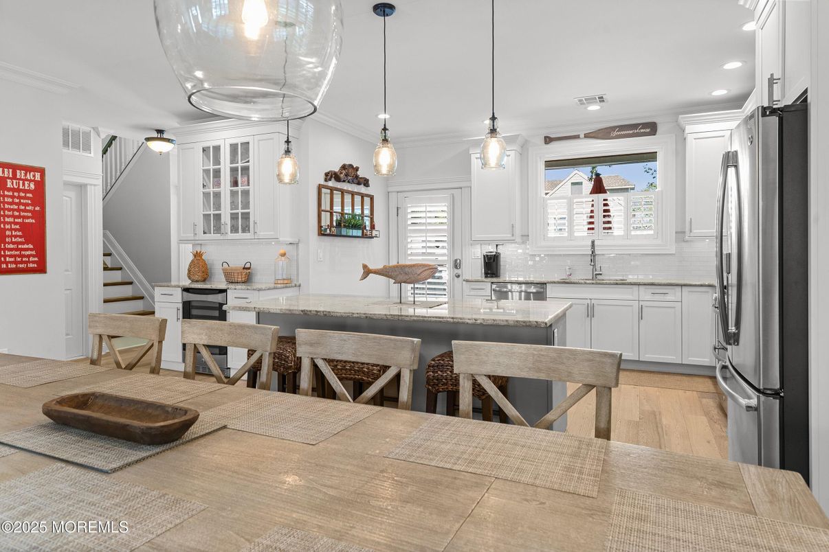 Interior, Kitchen, Pendant Lights, Recessed Lighting, Wood Texture Flooring
