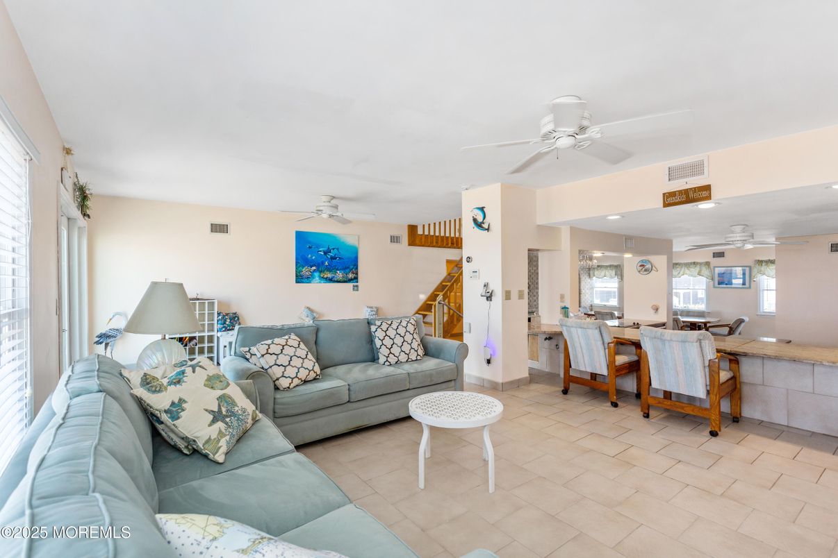 Dining room, Interior, Living room, Recessed Lighting