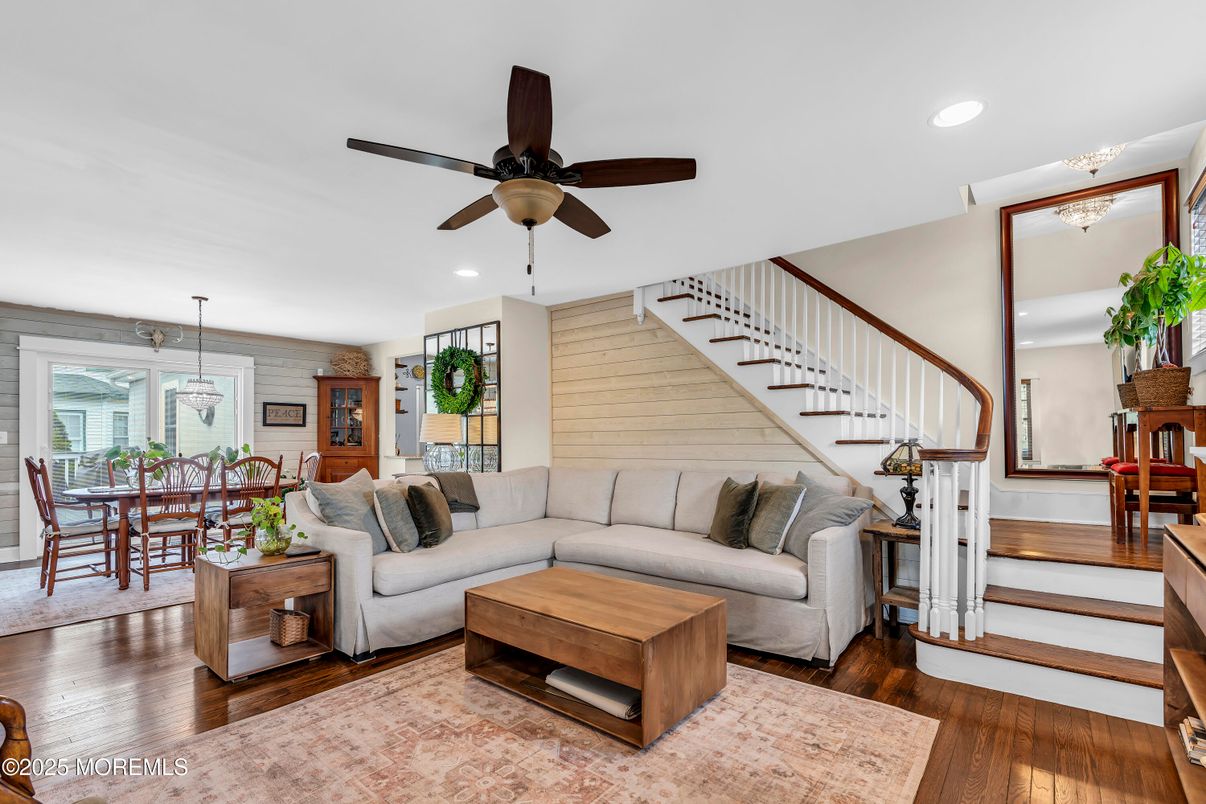 Dining room, Interior, Living room, Recessed Lighting, Wood Texture Flooring