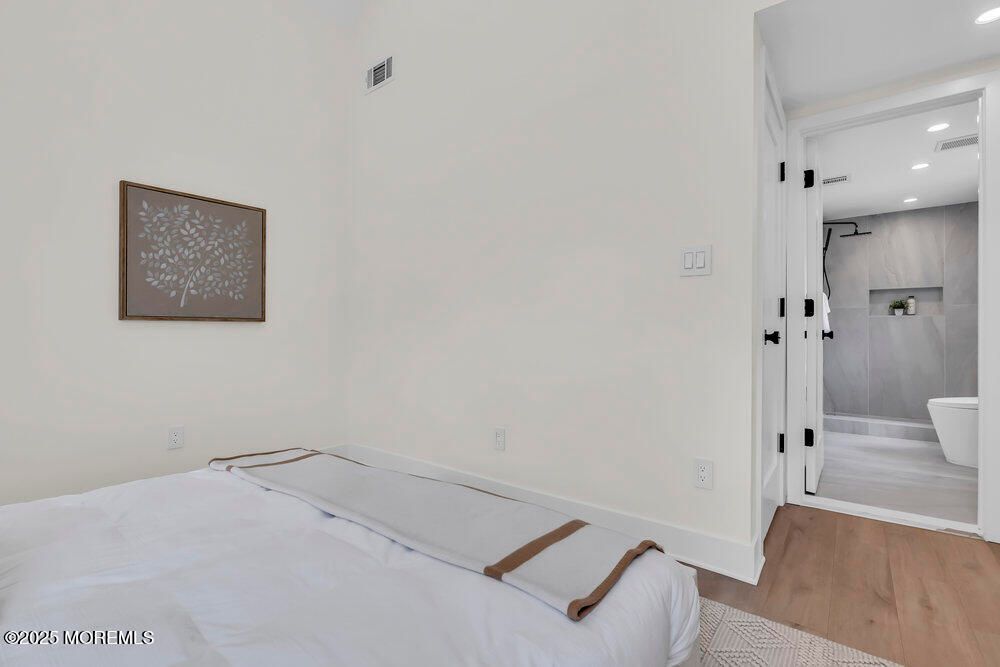 Bathroom, Interior, Recessed Lighting, Wood Texture Flooring