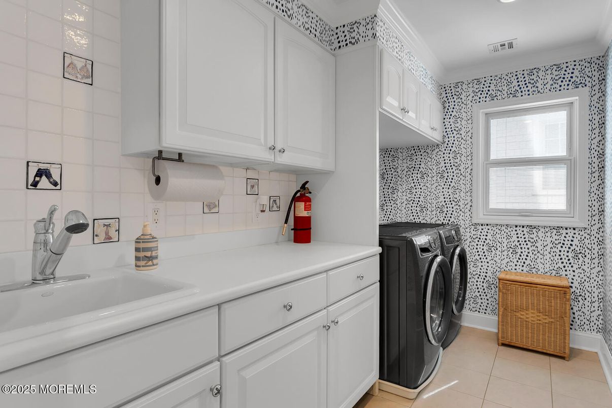 Interior, Recessed Lighting, Washer