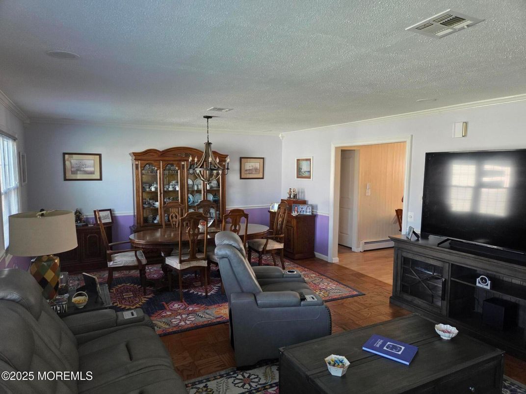 Chandelier, Dining room, Interior, Living room, Wood Texture Flooring