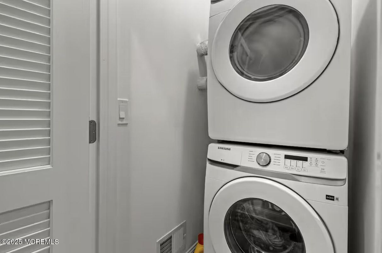 Interior, Utility Closets, Washer