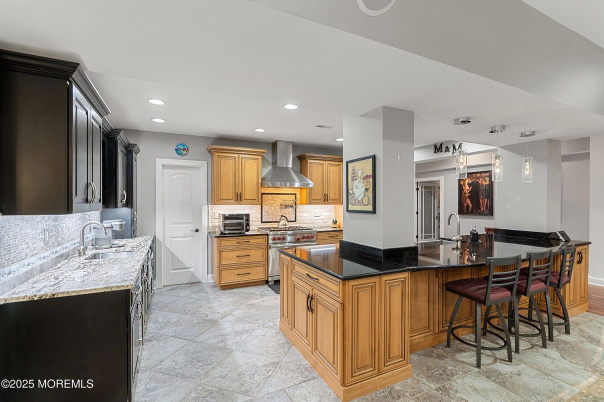 Interior, Kitchen, Pendant Lights, Recessed Lighting