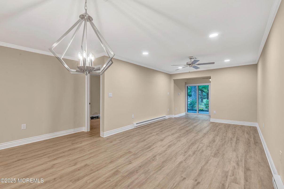 Empty room, Interior, Recessed Lighting, Wood Texture Flooring
