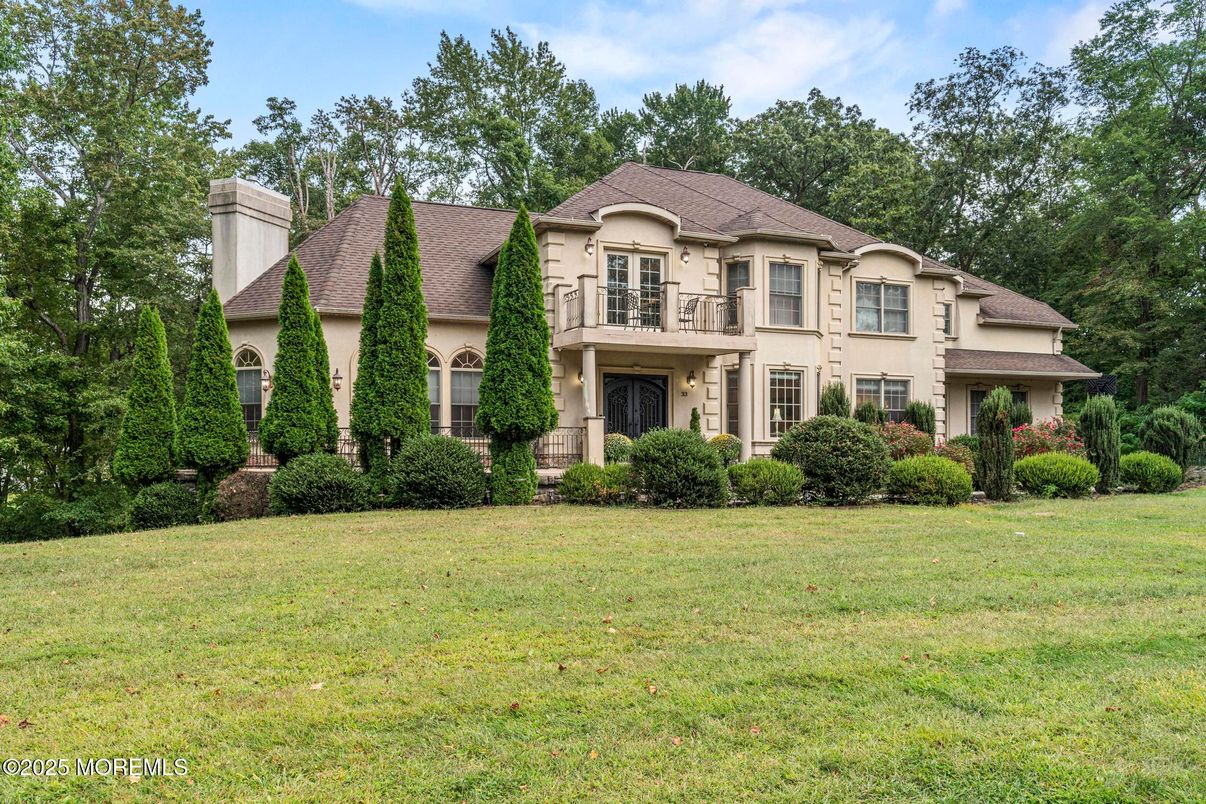 Backyard, Exterior, Facade, French Provincial