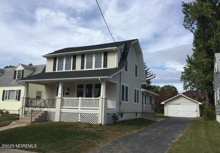 Detached Garage, Exterior, Facade, American Foursquare