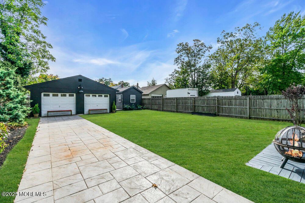 Backyard, Detached Garage, Exterior